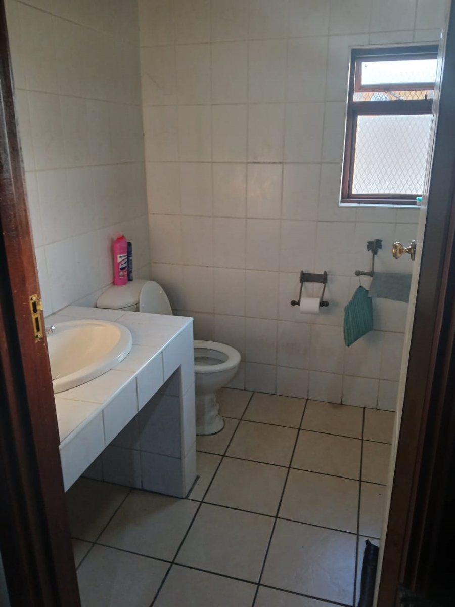 2 Bedroom Property for Sale in Bloemfontein Free State